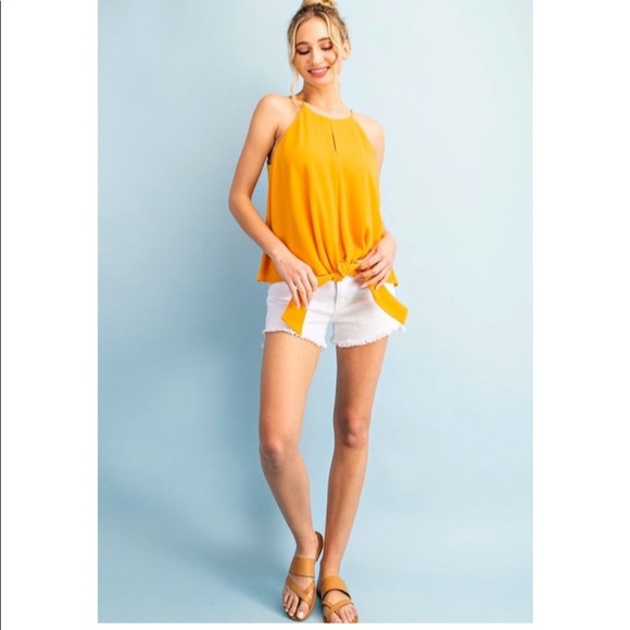 🛍NEW! Front Tie Top in Yellow! - Picture 4 of 4